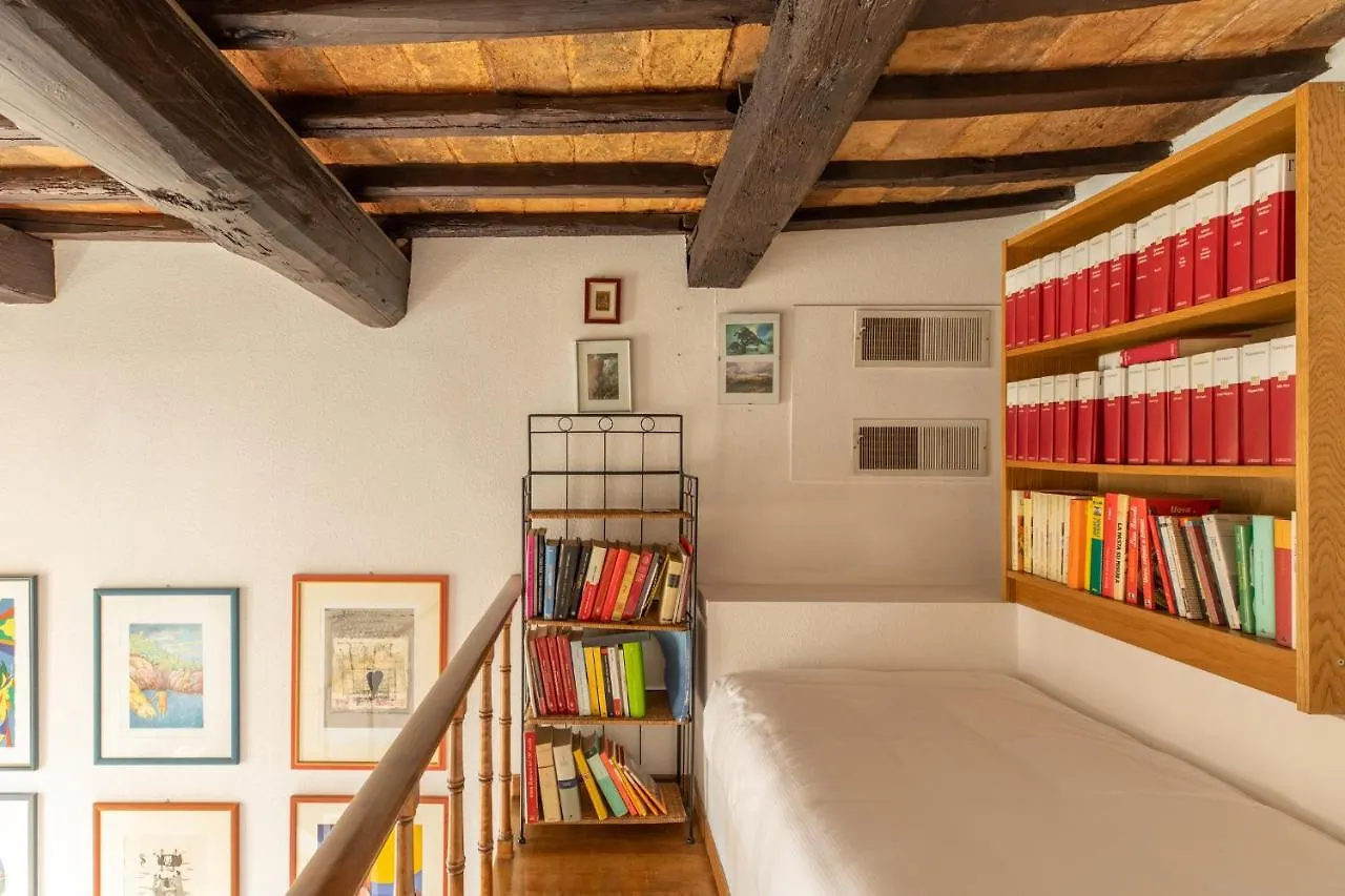 Iflat Lovely Flat In Navona Rome Italy
