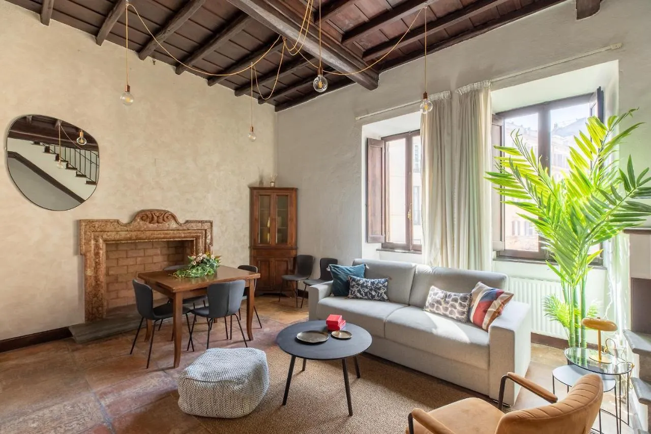 Iflat Lovely Flat In Navona Rome Italy