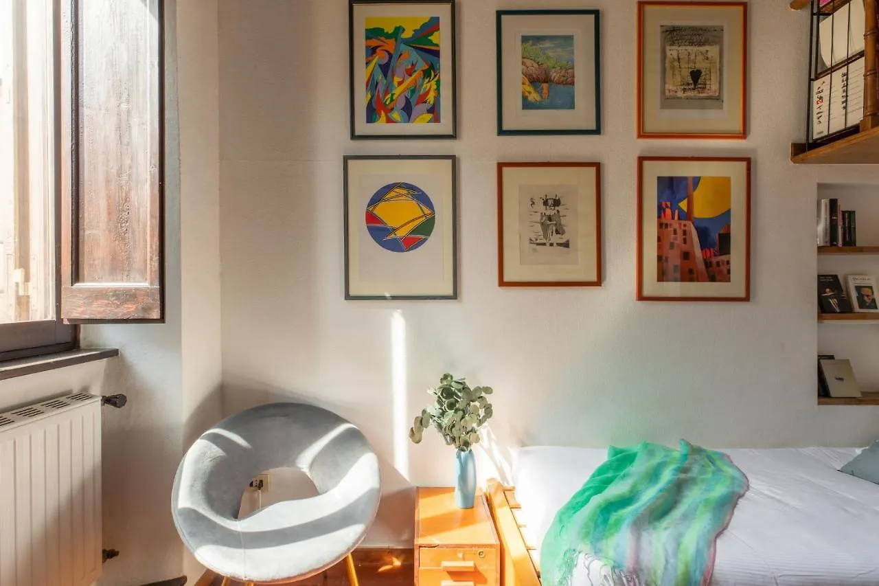 Iflat Lovely Flat In Navona Rome Italy